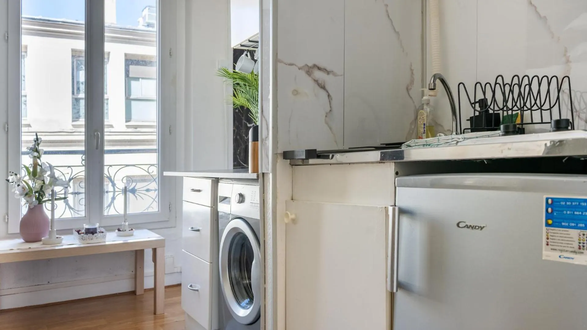 Inn Charming And Compact Studio-Jules Joffrin - Montmartre París